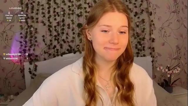 Image 6 of silent_princesses Stream on Chaturbate on 13 days ago