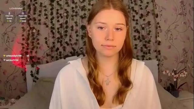 Image 8 of silent_princesses Stream on Chaturbate on 13 days ago