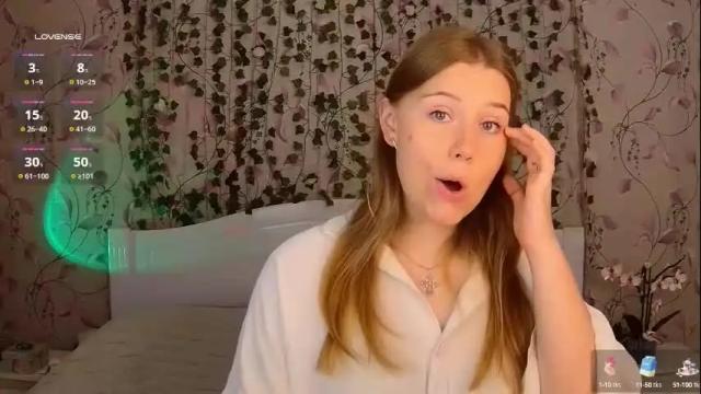 Image 4 of silent_princesses Stream on Chaturbate on 1 day ago