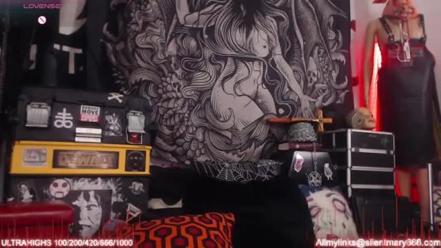 Image 2 of silentmary Stream on Chaturbate on 1 month ago