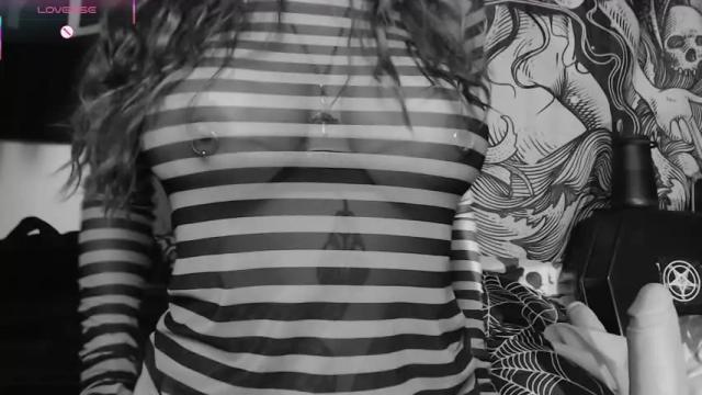 Image 10 of silentmary Stream on Chaturbate on 1 month ago