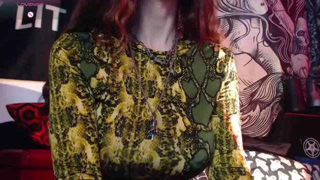 Image 7 of silentmary Stream on Chaturbate on 19 days ago