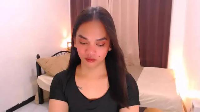 Image 4 of silkypandora Stream on Chaturbate on 15 months ago