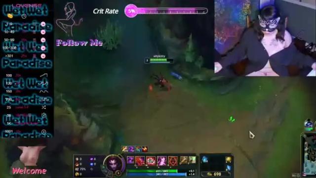 Image 2 of sillykitty997999 Stream on Chaturbate on 15 months ago