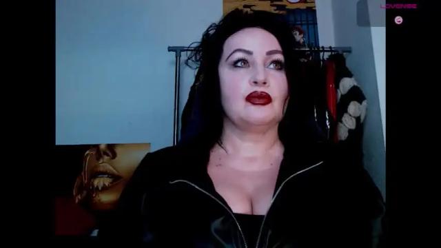 Thumbnail 1, silvanaice's Stream at Chaturbate, 1 month ago