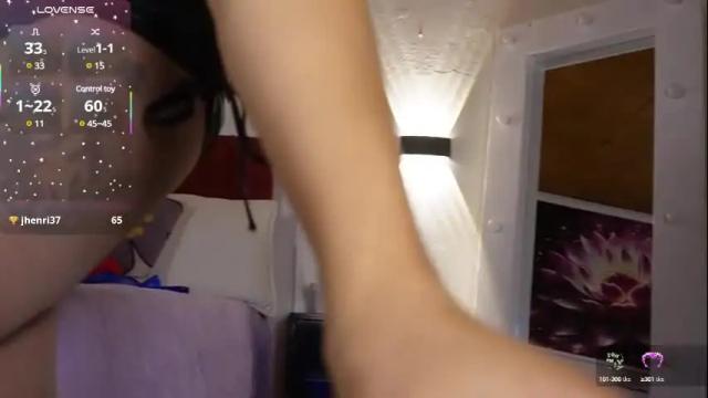 Image 11 of silvanalorens_ Stream on Chaturbate on 12 days ago