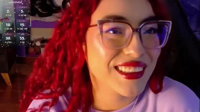 Image 3 of silvanalorens_ Stream on Chaturbate on 24 days ago