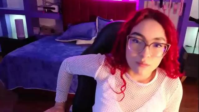 Image 3 of silvanalorens_ Stream on Chaturbate on 12 days ago