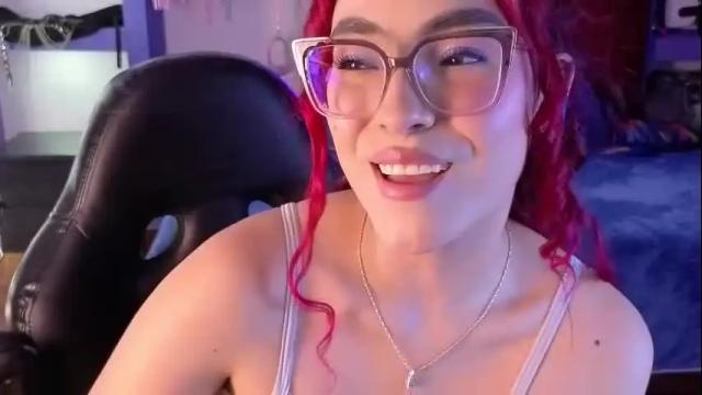 Image 10 of silvanalorens_ Stream on Chaturbate on 9 days ago