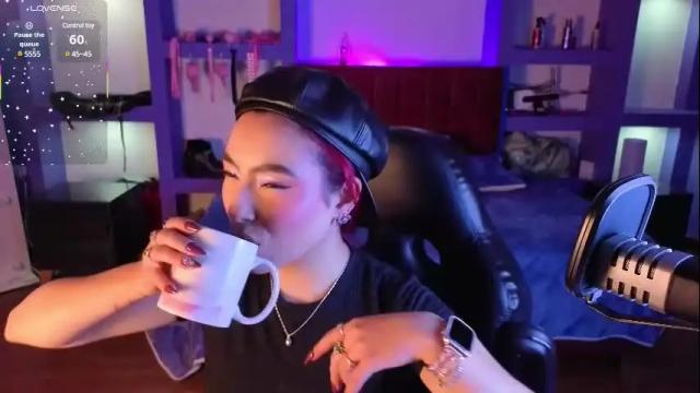 Thumbnail 2, silvanalorens_'s Stream at Chaturbate, 6 days ago