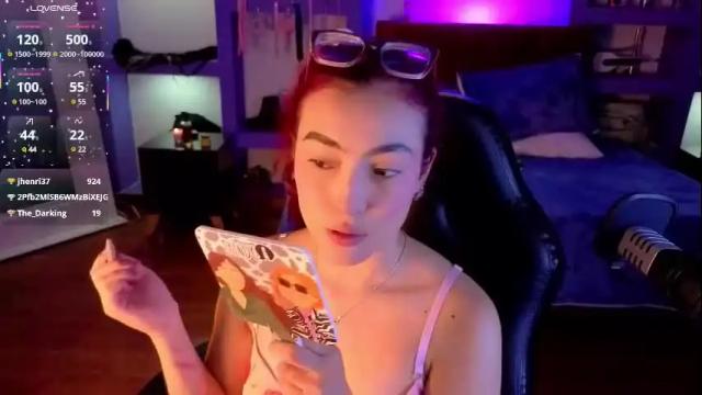Image 12 of silvanalorens_ Stream on Chaturbate on 2 days ago