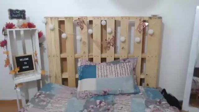 Image 6 of silvanaroberts_ Stream on Chaturbate on 18 months ago