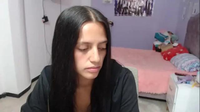 Image 11 of silvanaroberts_ Stream on Chaturbate on 2 months ago