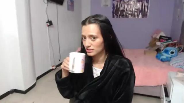Thumbnail 3, silvanaroberts_'s Stream at Chaturbate, 1 month ago