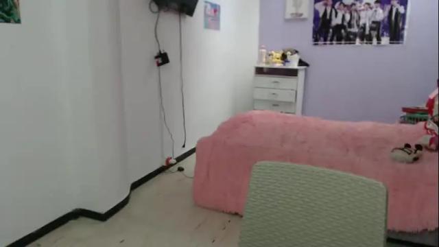 Image 3 of silvanaroberts_ Stream on Chaturbate on 29 days ago