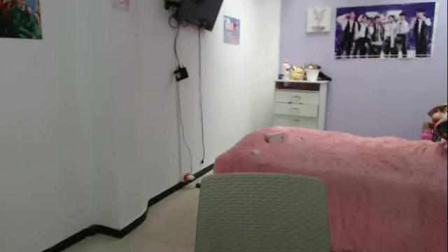 Image 4 of silvanaroberts_ Stream on Chaturbate on 27 days ago