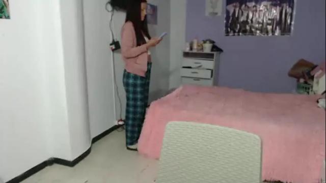 Image 2 of silvanaroberts_ Stream on Chaturbate on 7 months ago