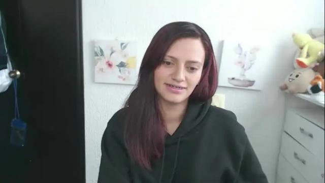 Image 12 of silvanaroberts_ Stream on Chaturbate on 1 month ago