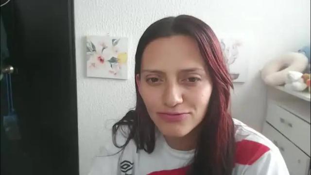 Image 10 of silvanaroberts_ Stream on Chaturbate on 1 month ago