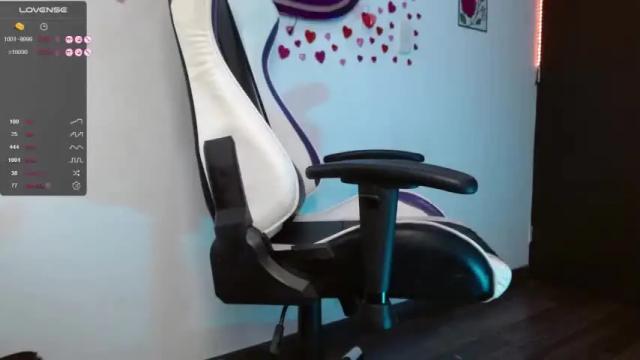 Image 2 of silvanna_4 Stream on Chaturbate on 13 months ago