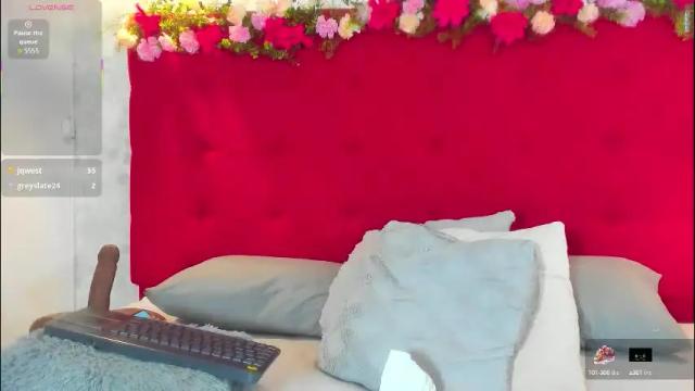 Image 11 of silvannafit Stream on Chaturbate on 2 months ago