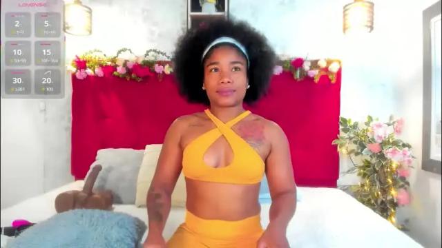 Image 2 of silvannafit Stream on Chaturbate on 1 month ago