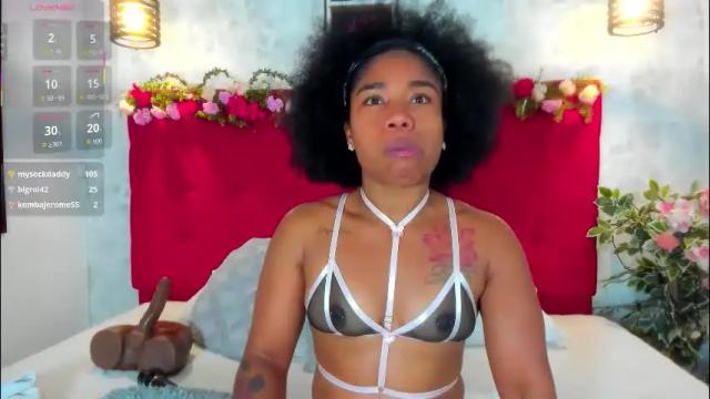 Image 2 of silvannafit Stream on Chaturbate on 1 month ago