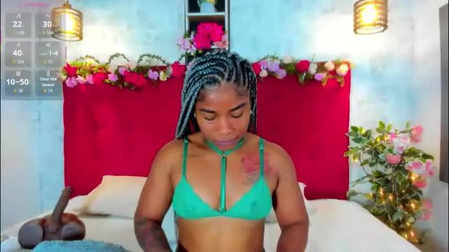 Image 3 of silvannafit Stream on Chaturbate on 1 month ago