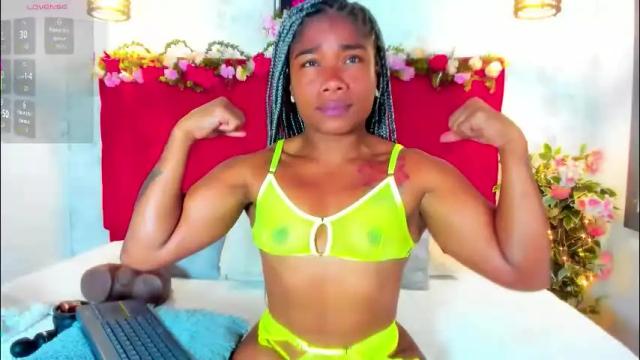 Image 7 of silvannafit Stream on Chaturbate on 1 month ago