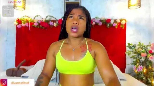 Image 3 of silvannafit Stream on Chaturbate on 1 month ago