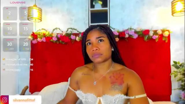 Image 6 of silvannafit Stream on Chaturbate on 1 month ago