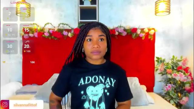 Image 4 of silvannafit Stream on Chaturbate on 26 days ago