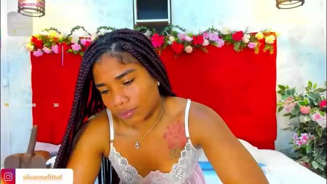 Image 2 of silvannafit Stream on Chaturbate on 20 days ago