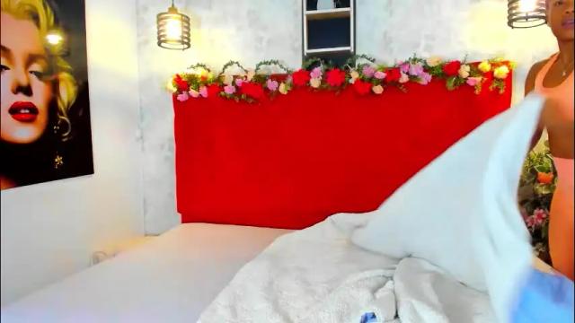 Image 2 of silvannafit Stream on Chaturbate on 8 days ago