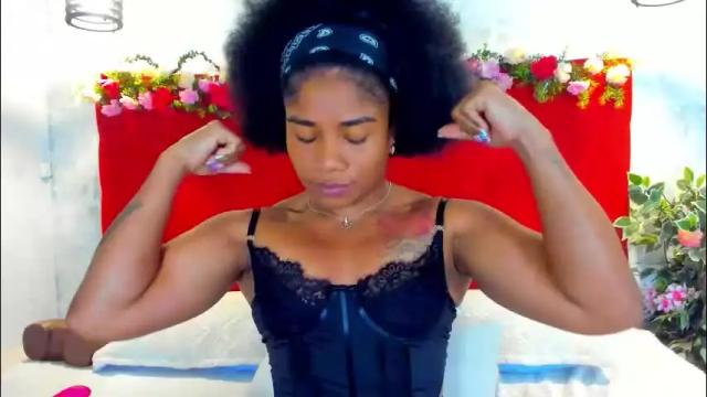 Image 7 of silvannafit Stream on Chaturbate on 5 days ago