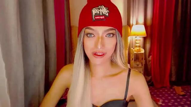 Image 2 of silvannahstonex Stream on Chaturbate on 19 months ago