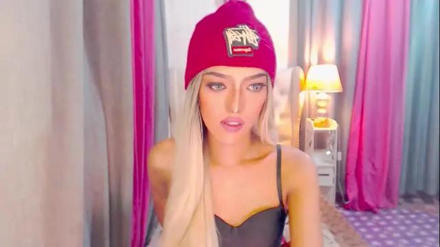 Image 3 of silvannahstonex Stream on Chaturbate on 19 months ago
