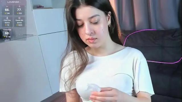 Image 4 of silverbagge Stream on Chaturbate on 22 days ago