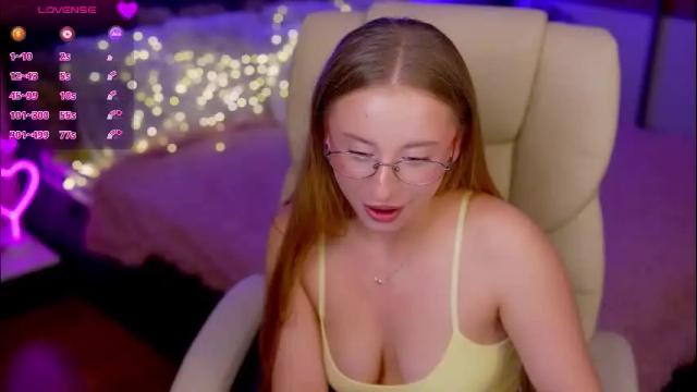 Thumbnail 1, silverrmoon's Stream at Chaturbate, 1 month ago