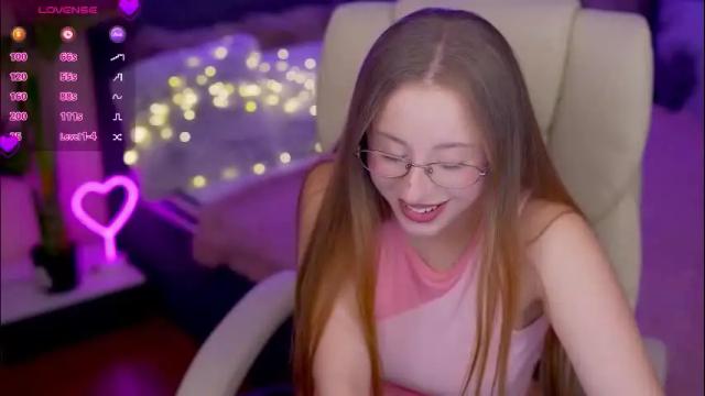 Thumbnail 2, silverrmoon's Stream at Chaturbate, 1 month ago