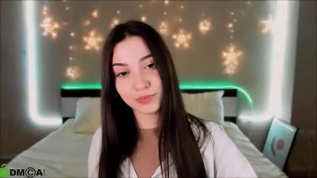 Image 3 of silvia_queen1 Stream on Chaturbate on 15 months ago