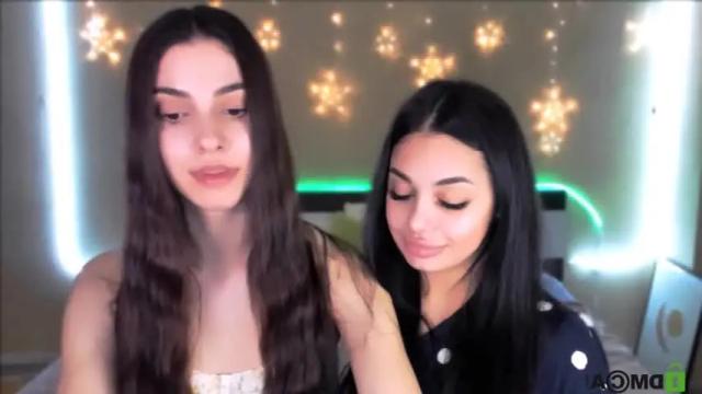 Image 11 of silvia_queen1 Stream on Chaturbate on 15 months ago