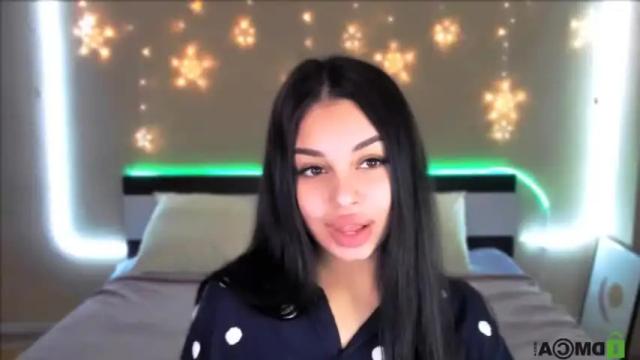 Image 3 of silvia_queen1 Stream on Chaturbate on 15 months ago