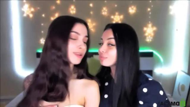 Image 6 of silvia_queen1 Stream on Chaturbate on 15 months ago