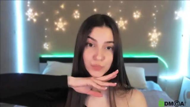 Image 4 of silvia_queen1 Stream on Chaturbate on 15 months ago