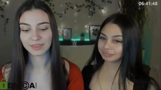 Image 6 of silvia_queen1 Stream on Chaturbate on 14 months ago