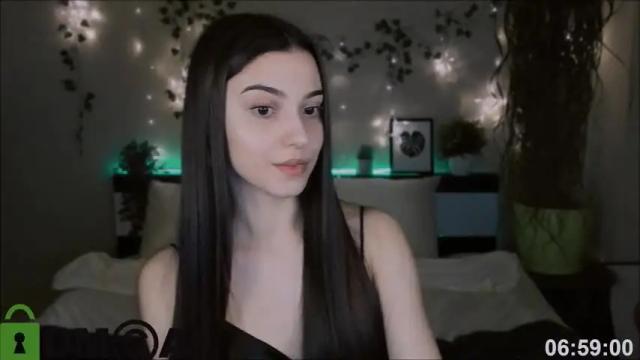 Image 10 of silvia_queen1 Stream on Chaturbate on 14 months ago