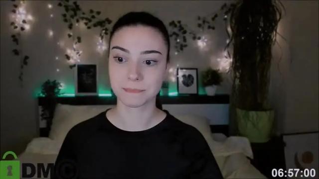 Image 3 of silvia_queen1 Stream on Chaturbate on 14 months ago