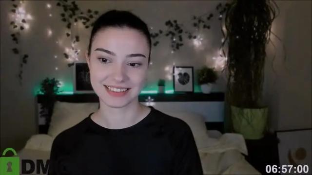 Image 4 of silvia_queen1 Stream on Chaturbate on 14 months ago