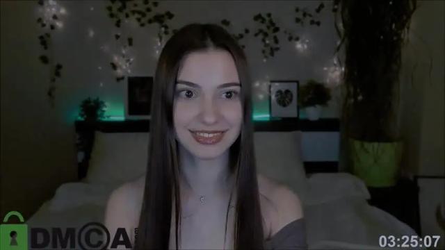 Image 10 of silvia_queen1 Stream on Chaturbate on 14 months ago